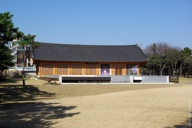 전주 경기전, 어진 박물관