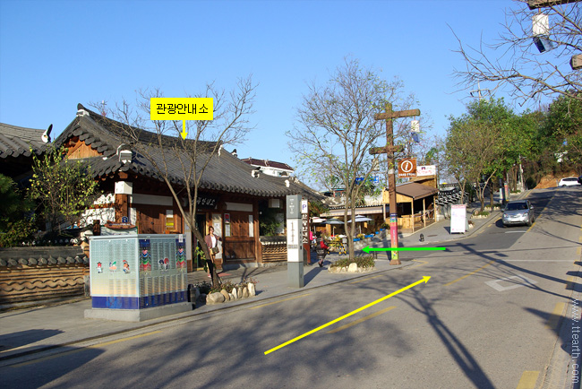 전주 한옥 마을, 관광 안내소, 술도가길