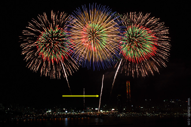 서울 세계 불꽃 축제 사진, 다중노출과 화약 꼬리