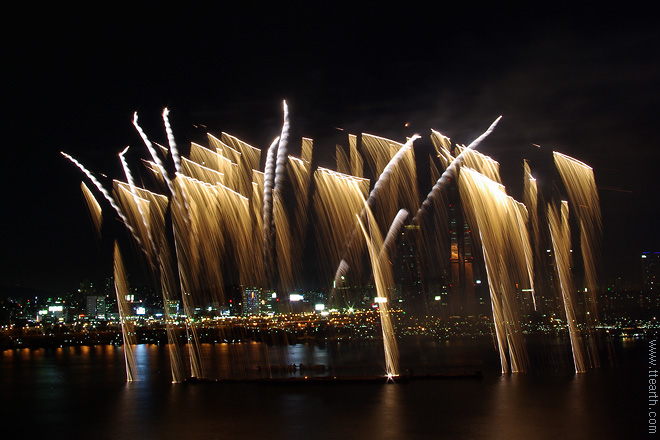 서울 세계 불꽃 축제 사진