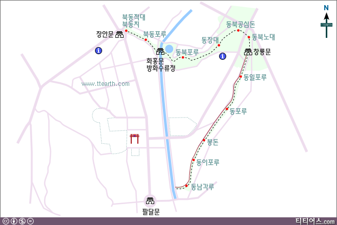 창룡문에서 팔달문까지의 이동 경로를 나타낸 지도
